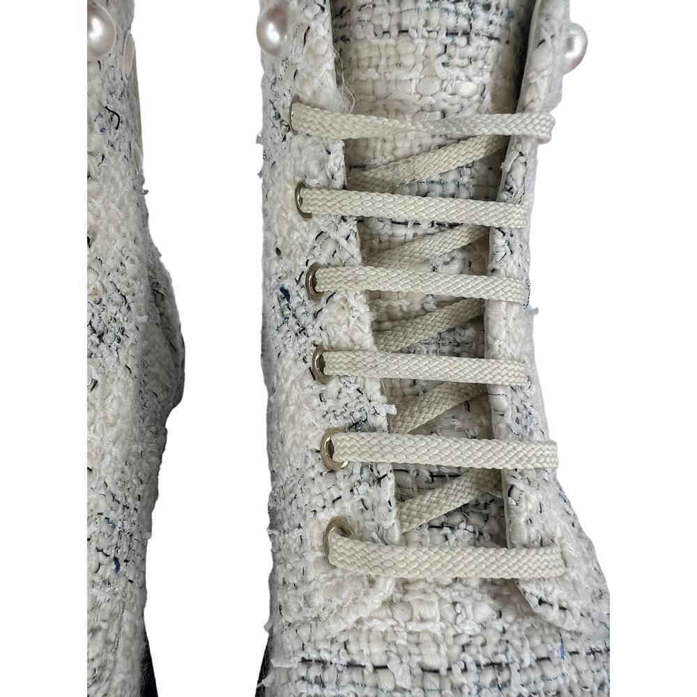 Chanel 2019 Tweed Interlocking CC Logo Cap Toe Combat Boots - Picture 11 of 16